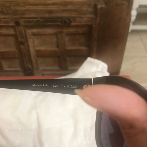 Authentic Louis Vuitton Melina Sunglasses SOLD - Picture 4 of 7